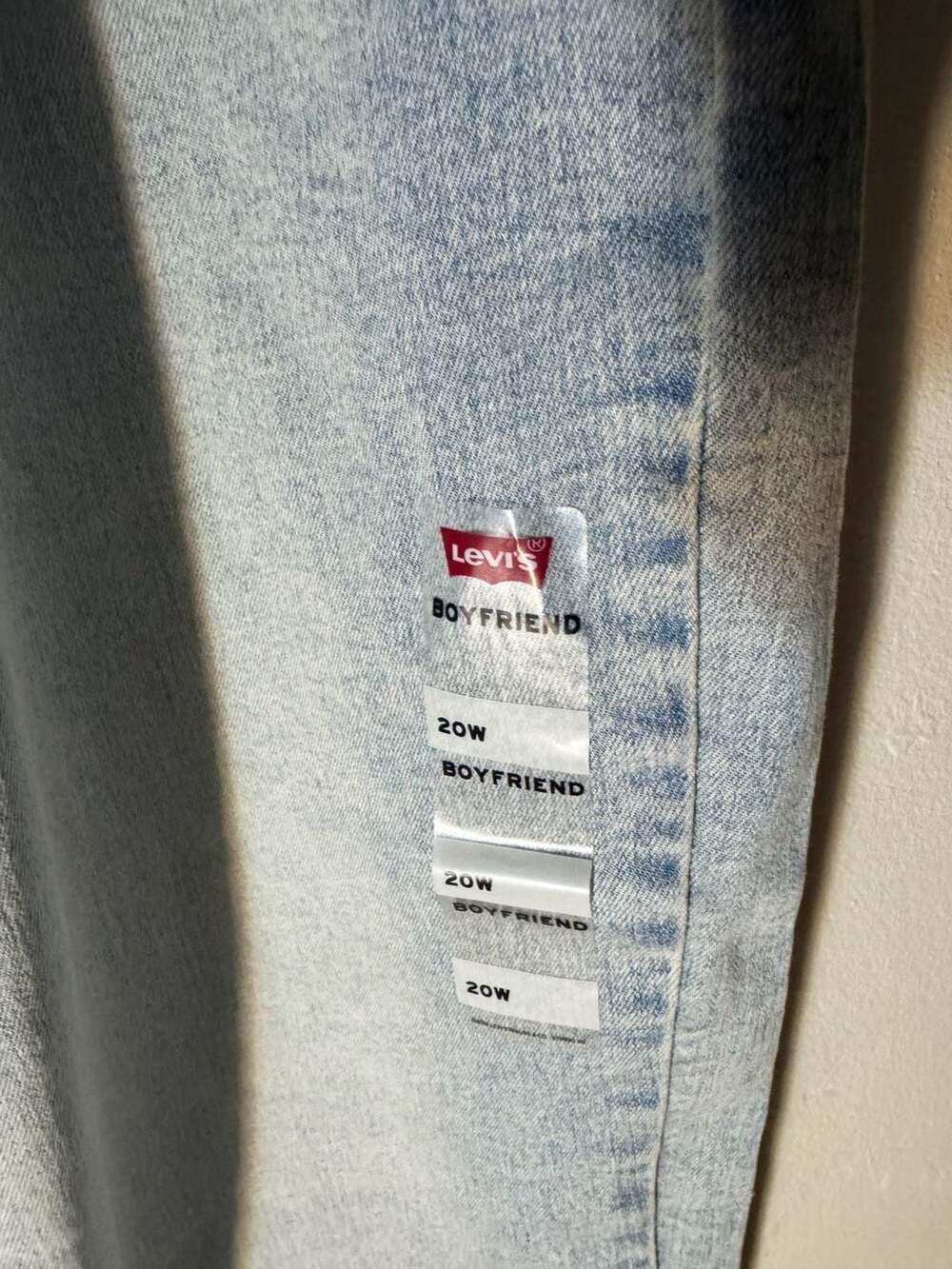 Levi's Mid Rise Boyfriend Stellar Stretch Jeans Size 20W - Picture 4 of 7